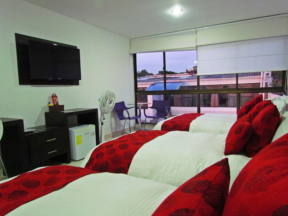 Montes De La Castellana 4*